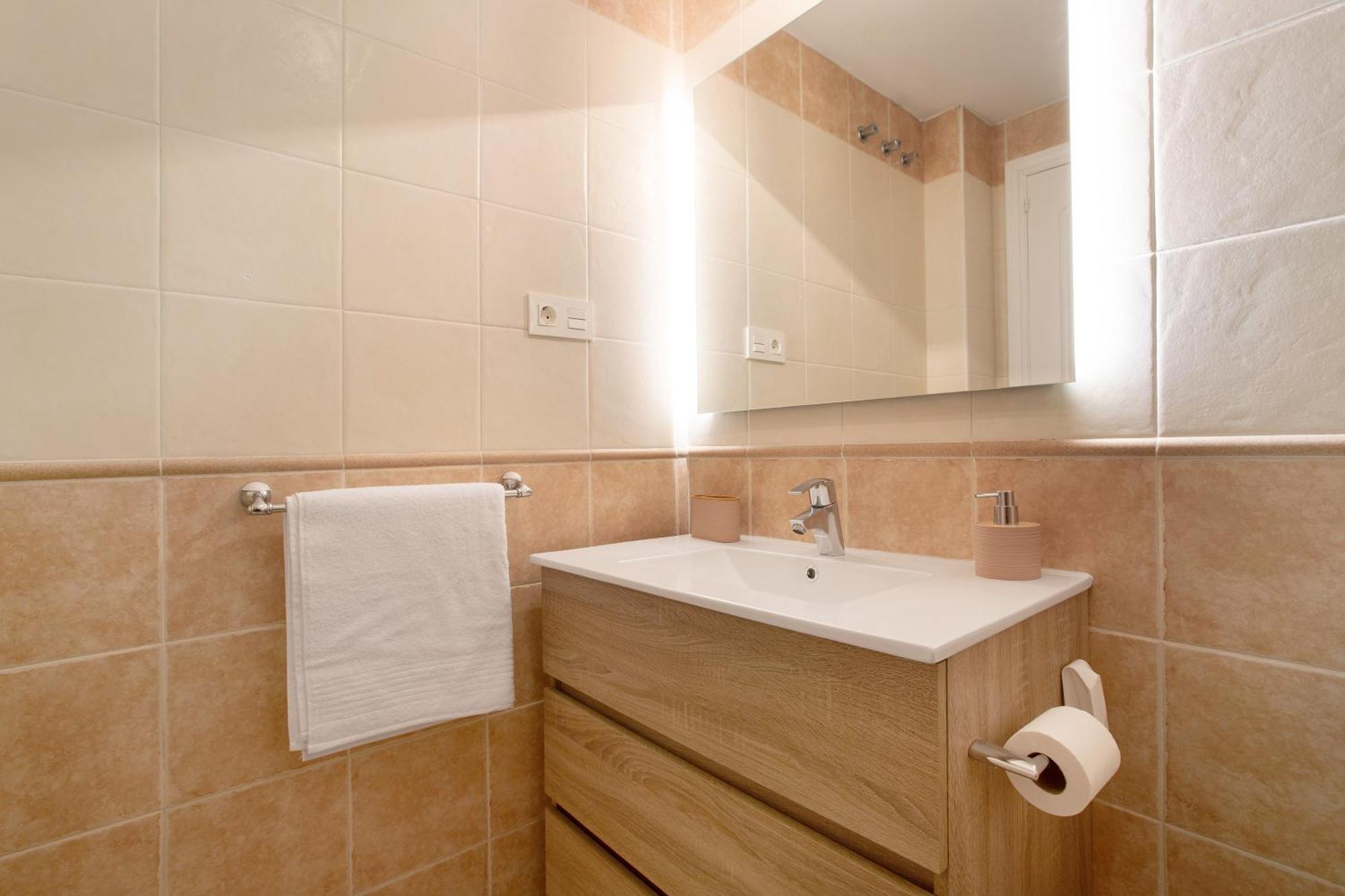 Apartamento Carlos Haya Málaga Extérieur photo